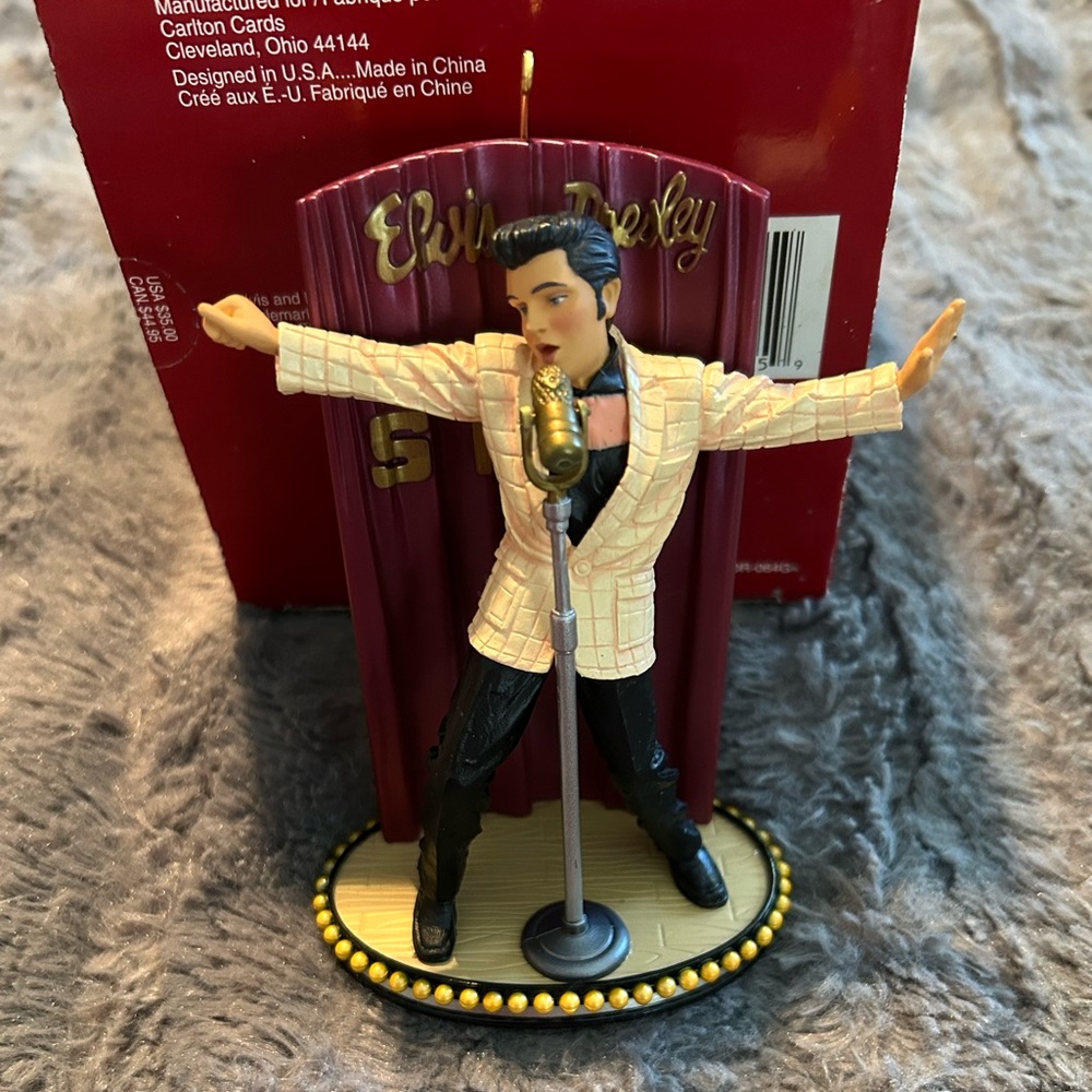 Elvis Presley Musical Christmas Ornament
